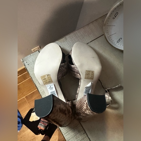 Miss Selfridge Block Heel Sandals - Picture 5 of 5